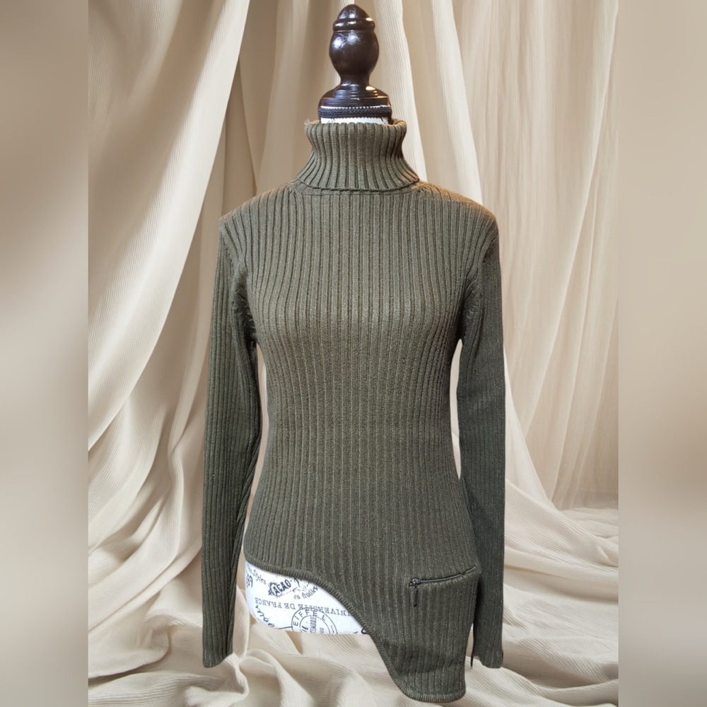 😍 Unique turtleneck sweater